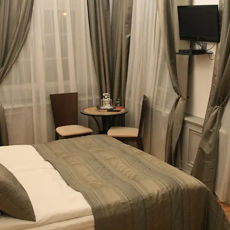Boutique Kristofs Hotel 3*